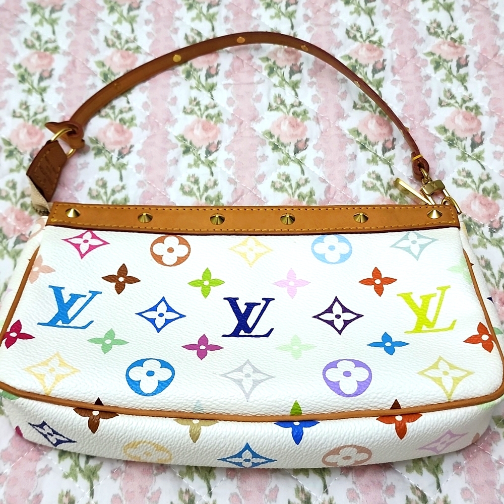 💎 Louis Vuitton White Takashi Murakami Multicolor Iconic Monogram Pochette Bag - Picture 10 of 17